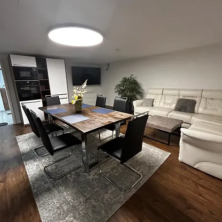 Traumhaft Edle Landhauswohnung Apartament Rosengarten (Lower-Saxony)