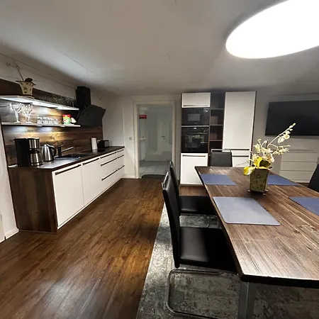 Traumhaft Edle Landhauswohnung * Rosengarten (Lower-Saxony)