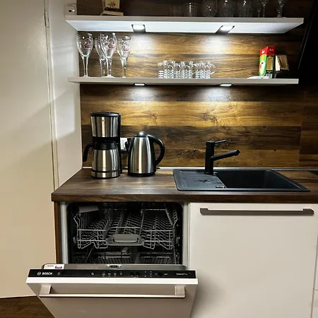 Traumhaft Edle Landhauswohnung Rosengarten (Lower-Saxony)