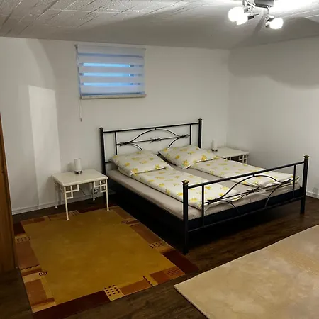 アパート Traumhaft Edle Landhauswohnung